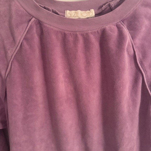 SUZIE KONDI Purple Plum Saba Raglan Top in Velour - Picture 5 of 5